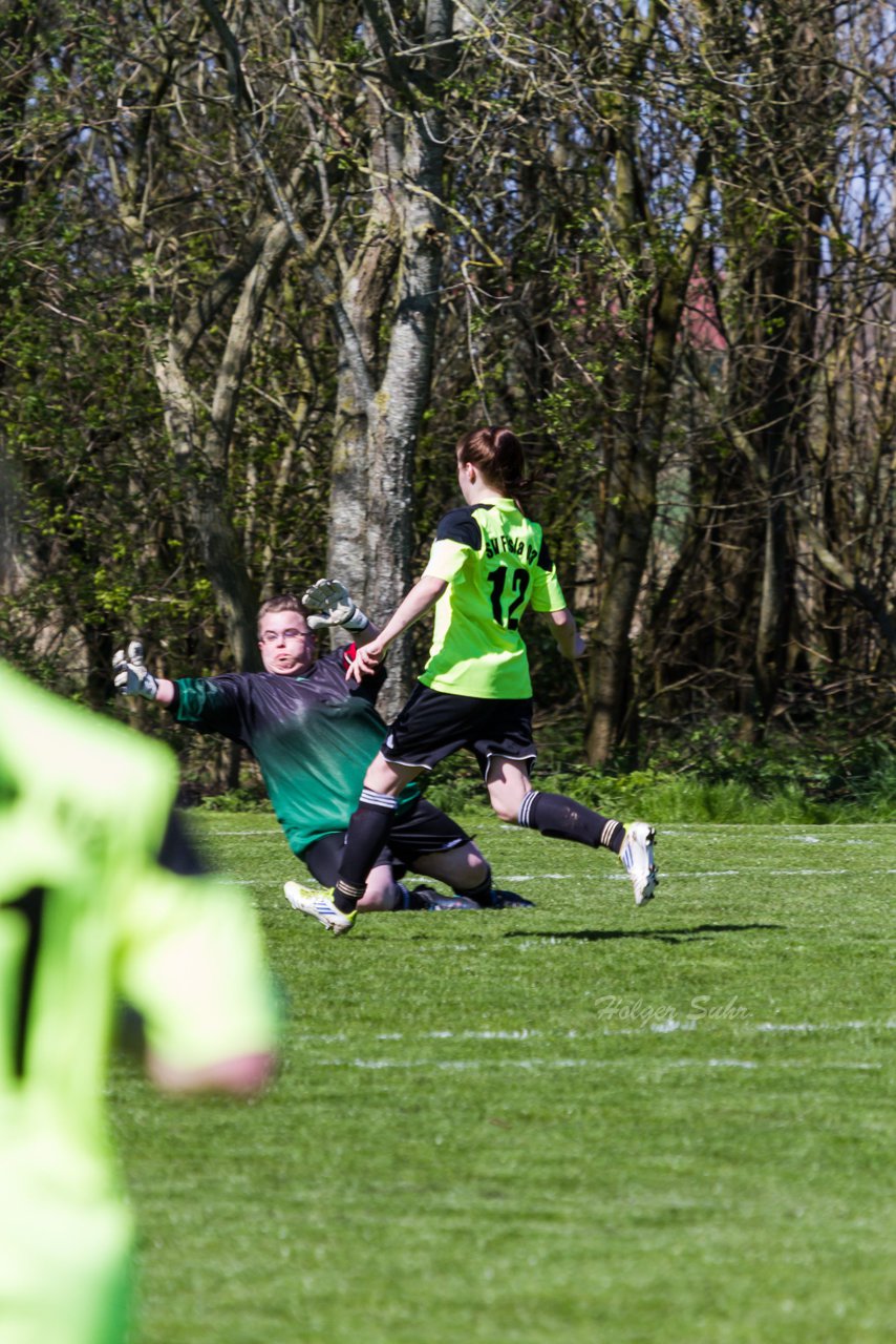 Bild 187 - Frauen SV Frisia 03 Risum Lindholm - Heider SV : Ergebnis: 8:0